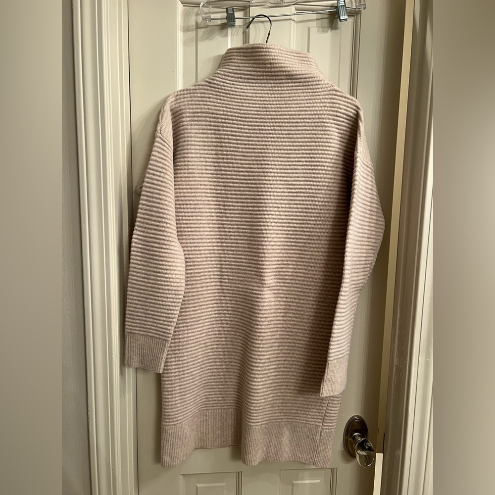 Madewell tan colored sweater dress